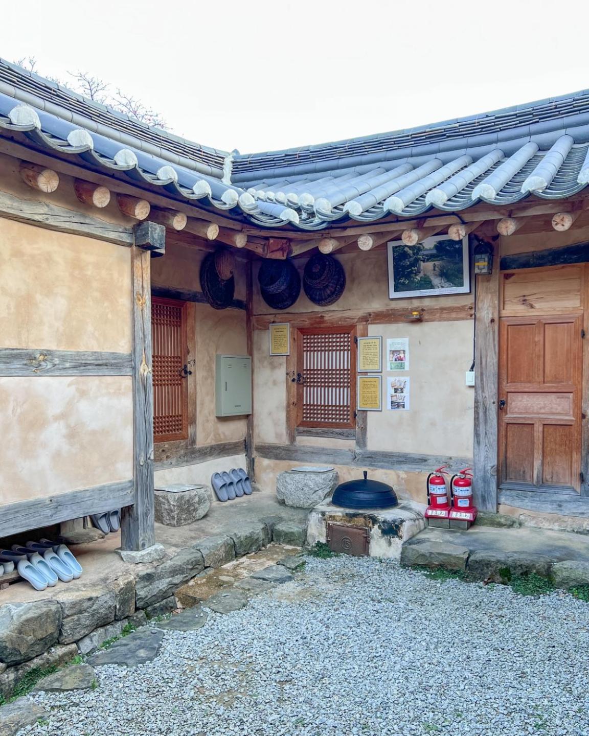Jukheon Traditional House Andong Exterior photo